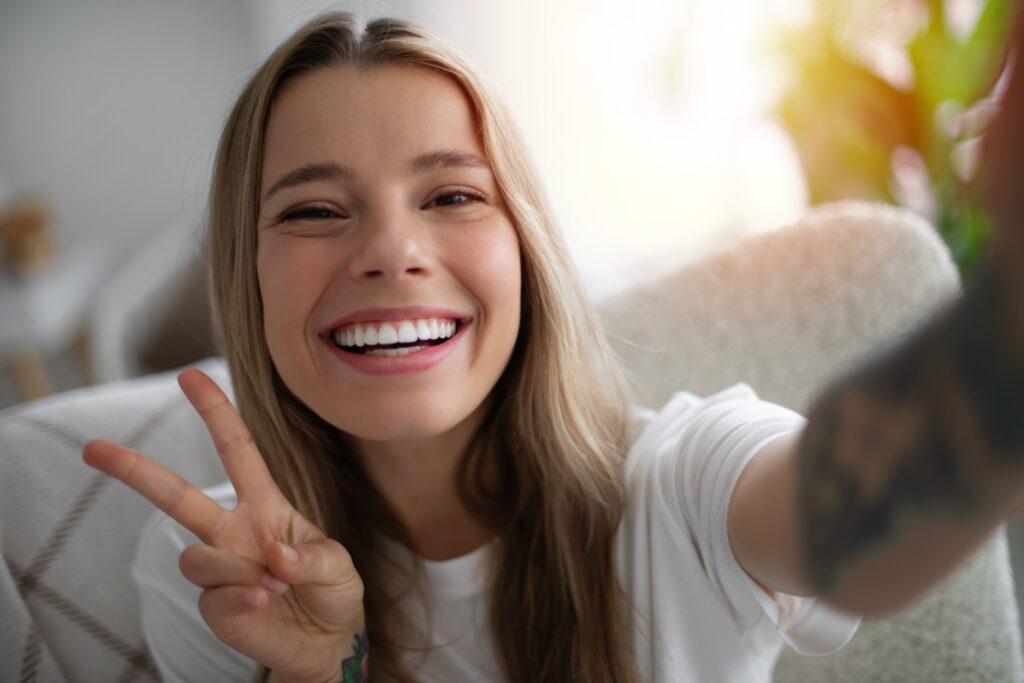 bright confident smile | veneers